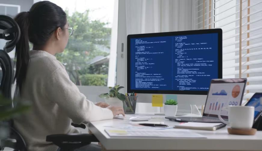 黄南小程序开发：什么是 cURL 命令？